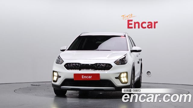 Kia Niro 1.6 HEV Prestige — пробег 98 857 км — фото 3 из 5