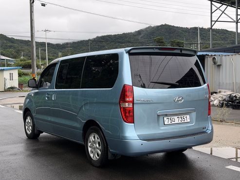 Hyundai Starex 12-Seater LPi Wagon CVX Luxury — пробег 89 309 км — фото 4 из 5