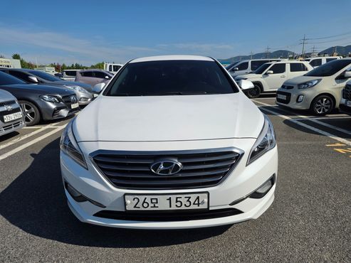 Hyundai Sonata 2.0 Smart — пробег 98 605 км — фото 2 из 5