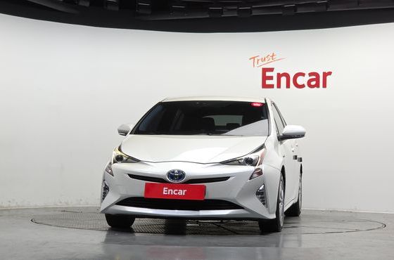 Toyota Prius 1.8 E — пробег 167 069 км — фото 3 из 5