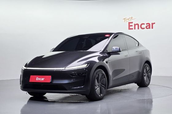Tesla Model Y RWD — пробег 17 940 км — фото 1 из 5