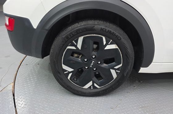 Kia Niro Air — пробег 137 779 км — фото 5 из 5