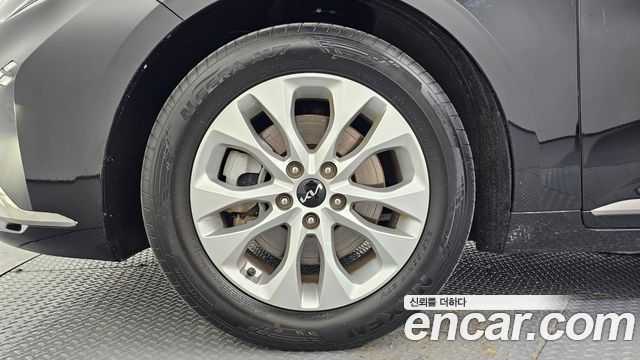 Kia K8 из Кореи Encar
