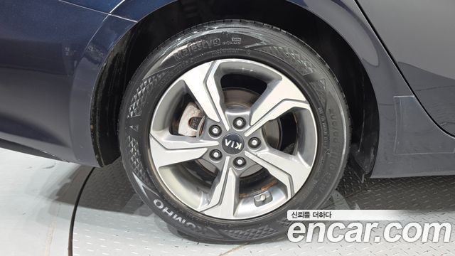 Kia K3 из Кореи Encar