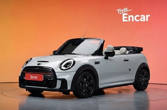 Mini Cooper Convertible Classic Third Generation — пробег 10 398 км — фото 1 из 5