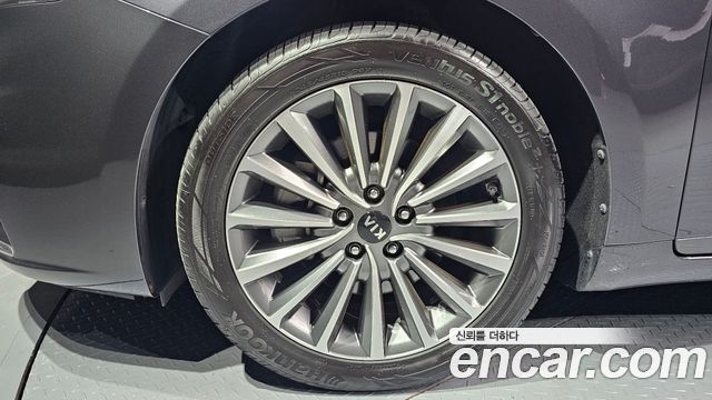 Kia K7 из Кореи Encar