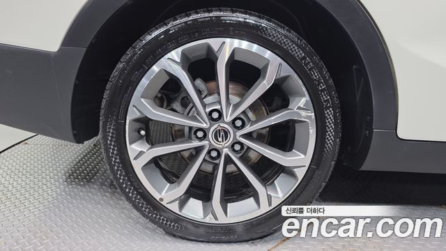Ssangyong TIBOLI из Кореи Encar