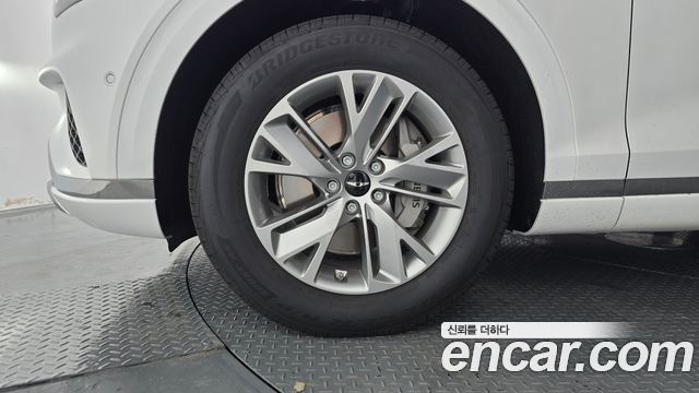 Genesis GV70 из Кореи Encar