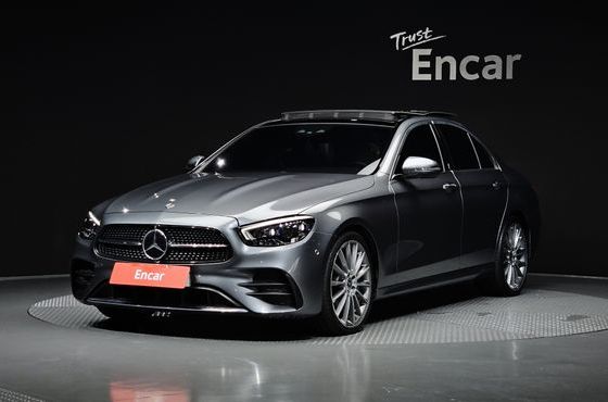 Mercedes-Benz E-Class E350 4MATIC AMG Line — пробег 98 677 км — фото 1 из 5