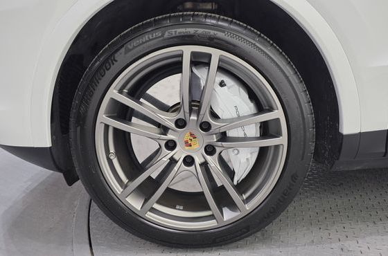 Porsche Cayenne 3.0 — пробег 74 119 км — фото 5 из 5