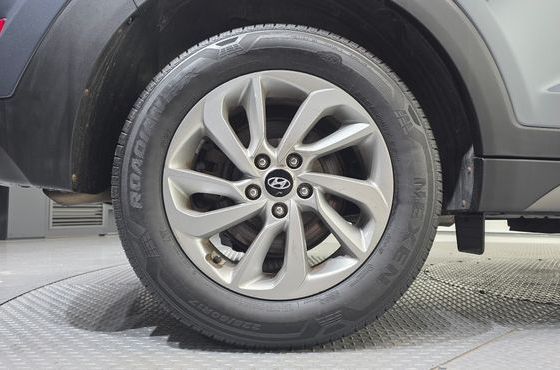 Hyundai Tucson Diesel 1.7 2WD Style — пробег 103 002 км — фото 5 из 5