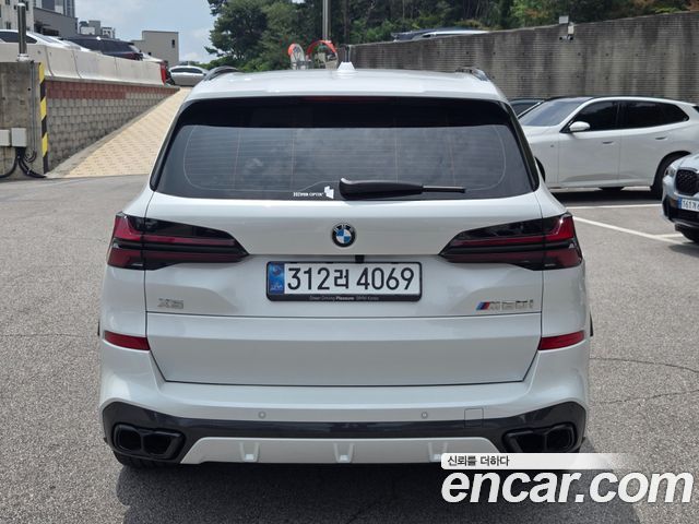 BMW X5 M60i — пробег 4 560 км — фото 4 из 5