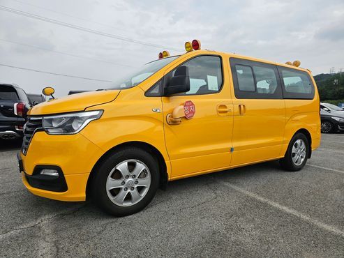 Hyundai Starex School Bus — пробег 99 000 км — фото 1 из 5