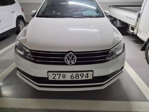 Volkswagen Jetta 2.0 TDI BlueMotion Premium 6th — пробег 145 000 км — фото 4 из 5