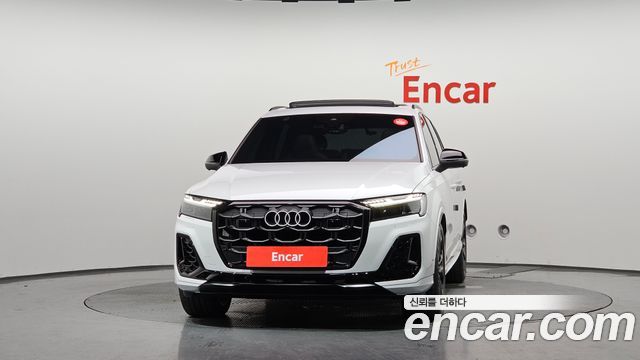 Audi Q7 55 TFSI Quattro Premium — пробег 7 069 км — фото 3 из 5
