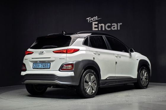 Hyundai Kona Premium — пробег 180 505 км — фото 2 из 5