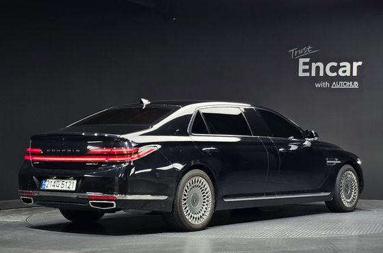 Genesis G90 5.0 AWD Structure change (Bi-fuel) — пробег 278 978 км — фото 2 из 5