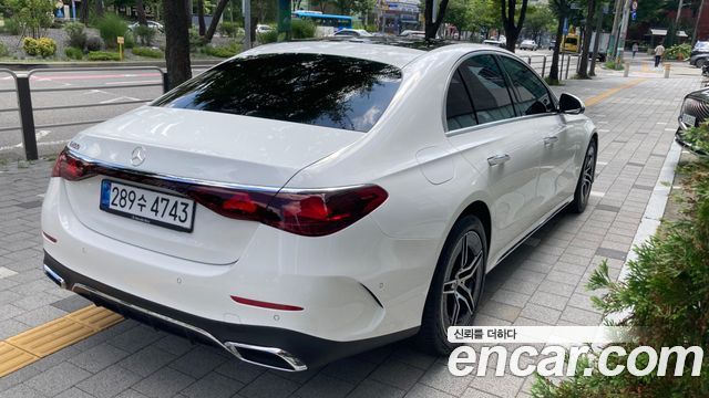Mercedes-Benz E-Class E200 AMG Line — пробег 600 км — фото 3 из 5