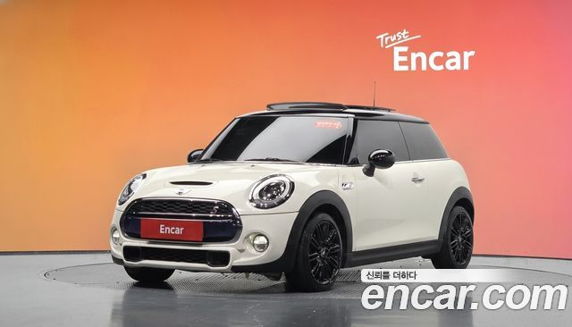 Mini Cooper Standard 3rd — пробег 99 998 км — фото 1 из 5