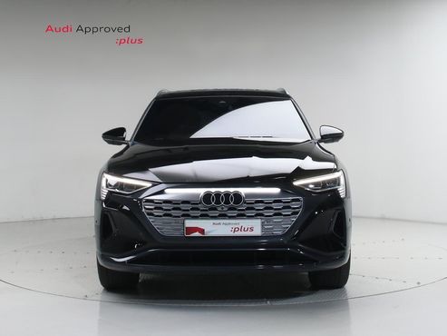 Audi Q8 e-tron 55 Quattro — пробег 17 275 км — фото 3 из 5