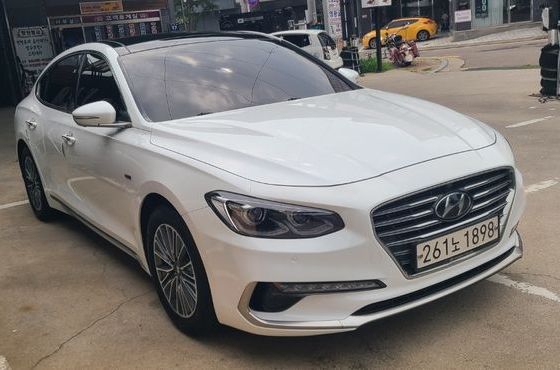 Hyundai Grandeur Exclusive Special — пробег 56 000 км — фото 1 из 5