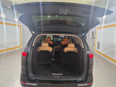 Kia Carnival Diesel 9-Seater Noblesse — пробег 120 640 км — фото 5 из 5