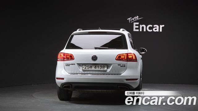 Volkswagen Touareg из Кореи Encar