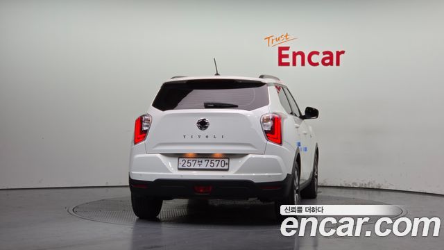 Ssangyong TIBOLI из Кореи Encar