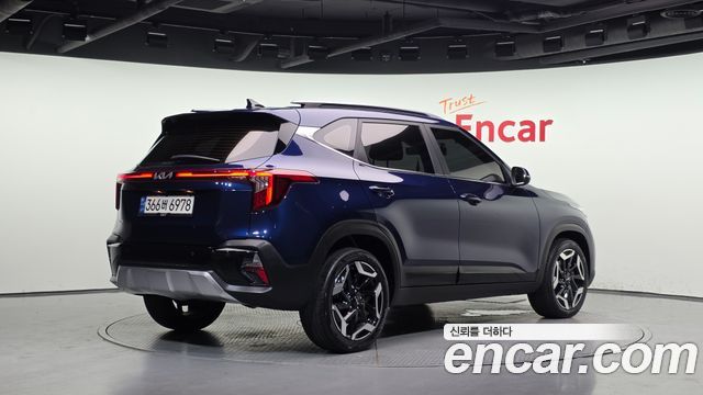 Kia Seltos из Кореи Encar