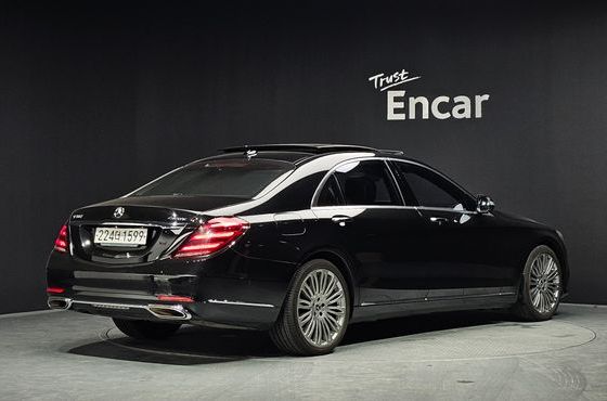 Mercedes-Benz S-Class S560L 4MATIC — пробег 110 316 км — фото 2 из 5