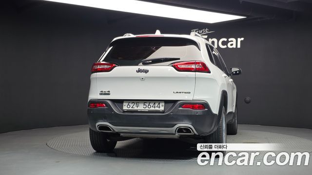 Jeep Cherokee из Кореи Encar