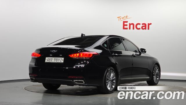 Hyundai Genesis из Кореи Encar