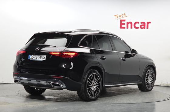 Mercedes-Benz GLC-Class GLC 300 4MATIC Avantgarde — пробег 24 757 км — фото 2 из 5