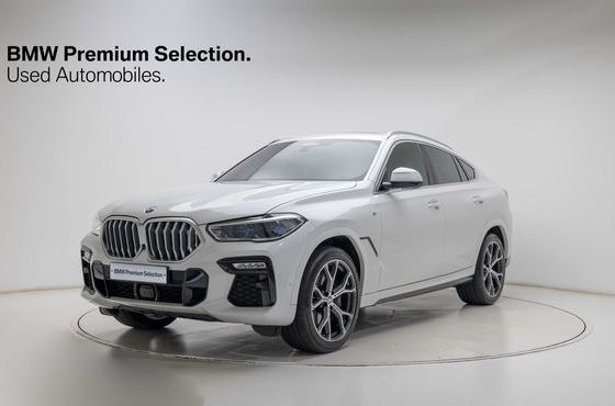 BMW X6 xDrive40i M Sport — пробег 76 808 км — фото 1 из 5