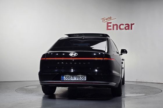 Hyundai Grandeur Premium — пробег 27 622 км — фото 4 из 5
