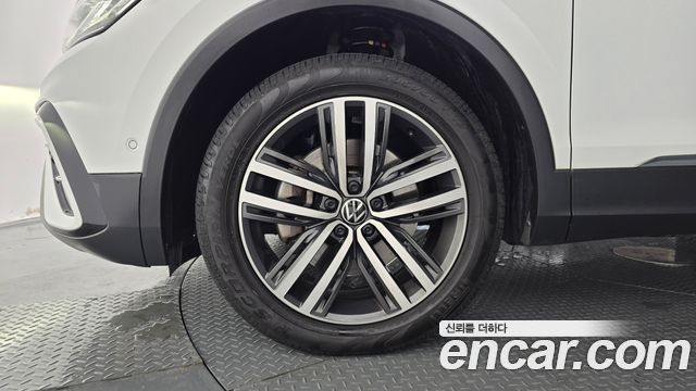 Volkswagen Tiguan 2.0 TSI Prestige — пробег 50 056 км — фото 5 из 5