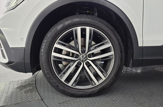 Volkswagen Tiguan 2.0 TSI Prestige — пробег 50 056 км — фото 5 из 5