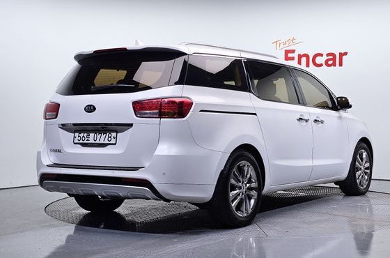 Kia Carnival 9-seater Prestige — пробег 171 471 км — фото 2 из 5