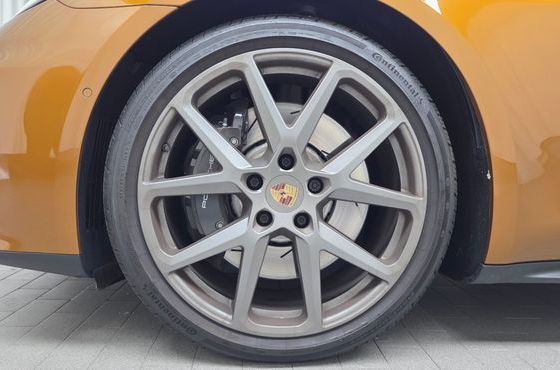 Porsche Panamera 2.9 AWD E-Hybrid — пробег 4 378 км — фото 5 из 5