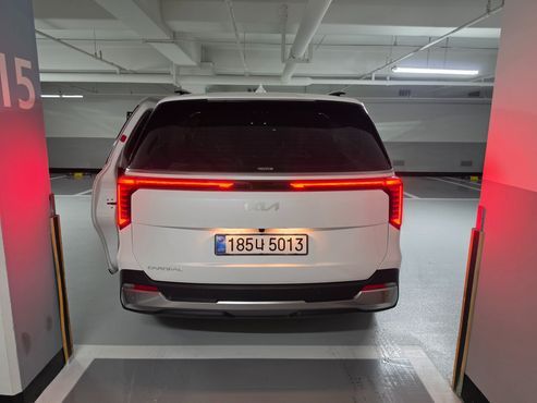 Kia Carnival Gasoline 9-Seater Noblesse — пробег 6 400 км — фото 4 из 5