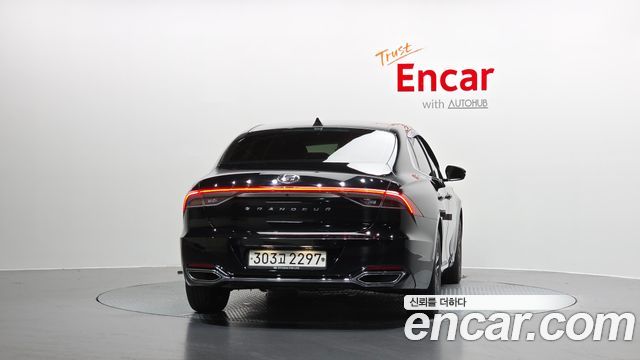 Hyundai Grandeur из Кореи Encar