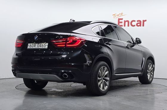BMW X6 xDrive 30d — пробег 90 243 км — фото 2 из 5