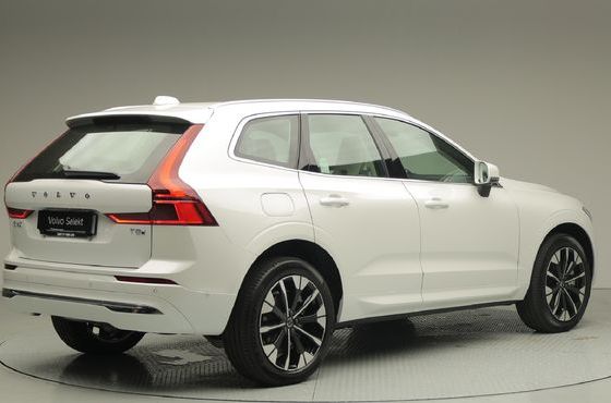 Volvo XC60 T8 Ultra Bright — пробег 1 621 км — фото 4 из 5