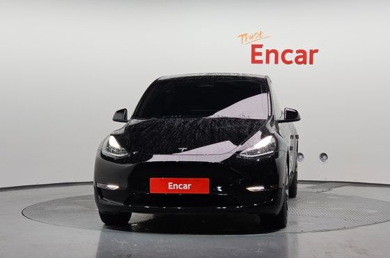 Tesla Model Y Long Range AWD — пробег 77 608 км — фото 3 из 5