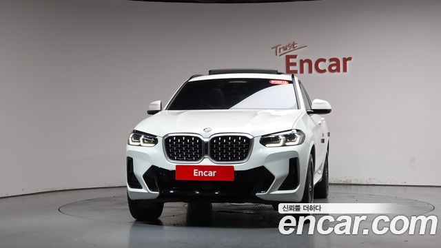 BMW X4 xDrive20i M Sport — пробег 40 869 км — фото 3 из 5