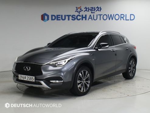 Infiniti QX30 2.0 Essential AWD — пробег 42 499 км — фото 1 из 5