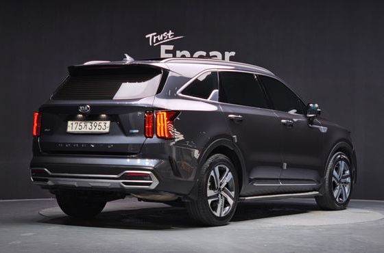Kia Sorento HEV 1.6 4WD Signature — пробег 110 175 км — фото 2 из 5