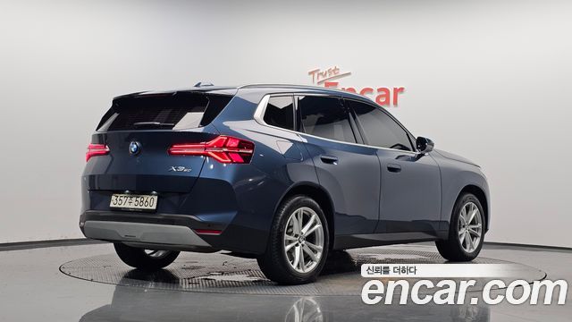 BMW X3 xDrive 20 — пробег 15 411 км — фото 2 из 5
