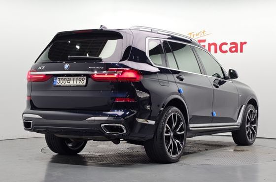 BMW X7 xDrive 40d M Sport 6STR — пробег 66 190 км — фото 2 из 5