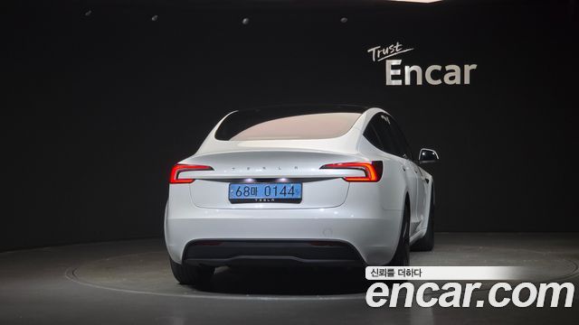 Tesla Model 3 RWD — пробег 12 915 км — фото 4 из 5